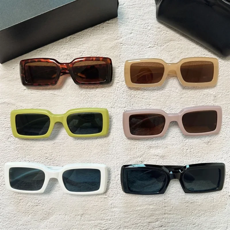 New Small Rectangular Women's  - Vintage Outdoor Fashion 评论和价格
