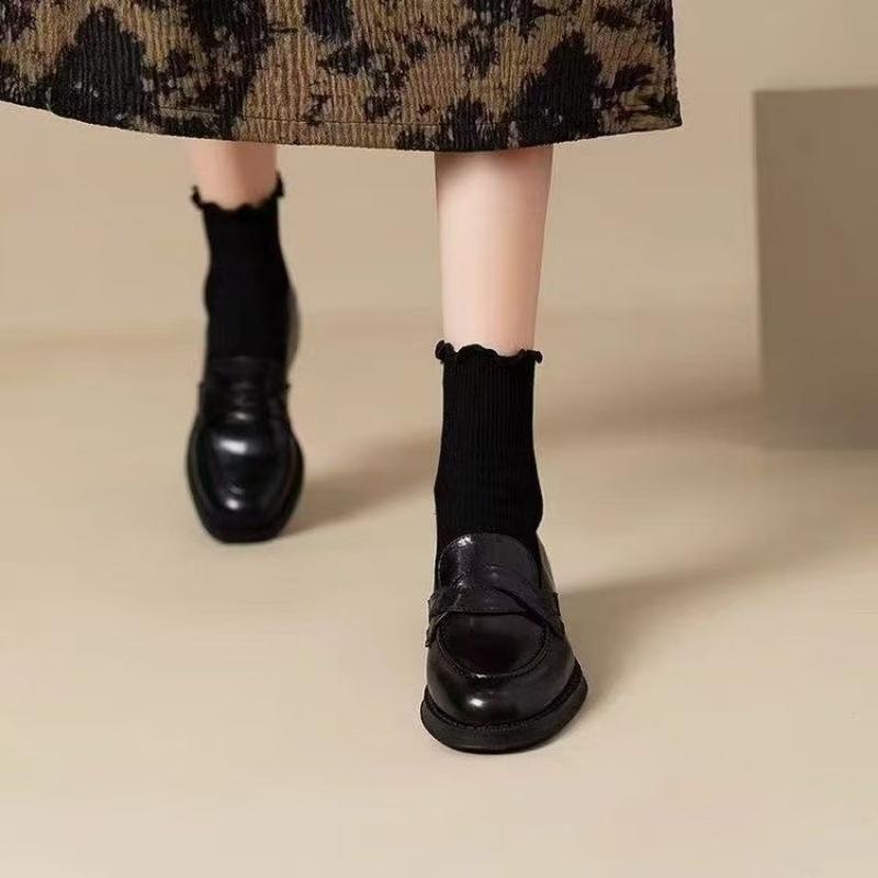 Ladies Vintage Penny Loafers S - Vintage Fashion Dresses 评论和价格