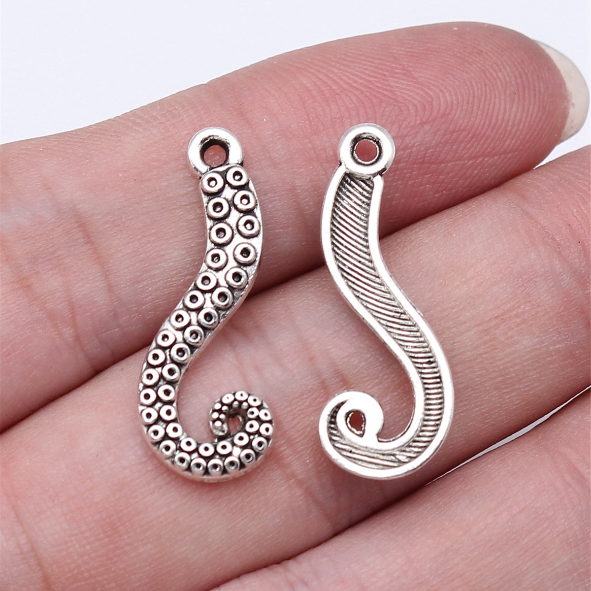 WYSIWYG 20pcs 26x10mm 4 Colors - Vintage Fashion Online 评论和价格
